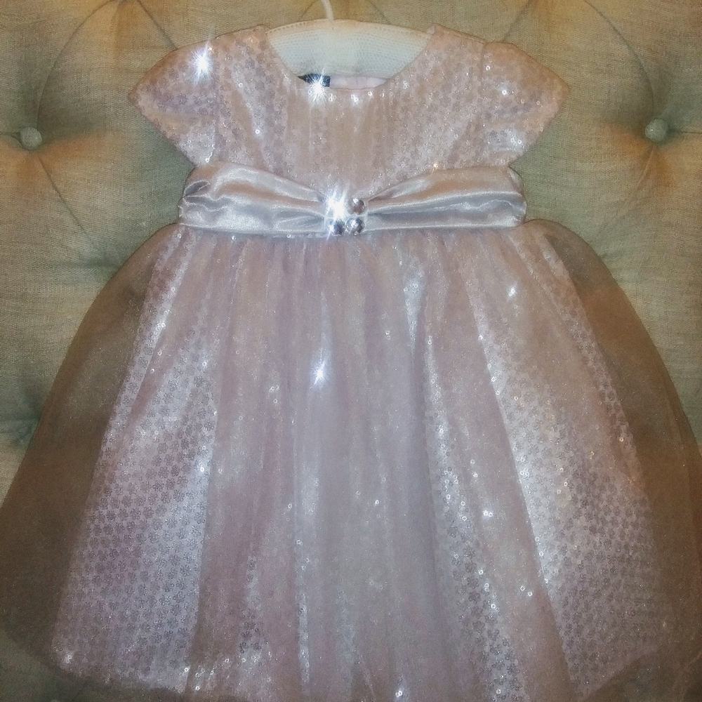 Stunning 18-24 month old lavender dress